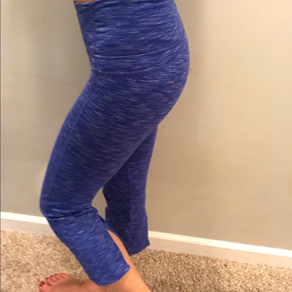 Athleta Capri leggings - Picture 7 of 7